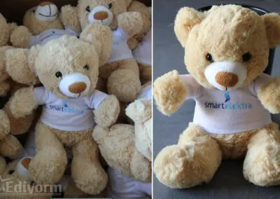 Pluche beertjes met logobedrukking voor Smart Elektra